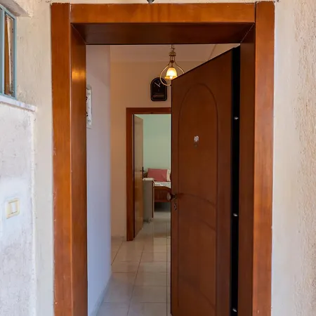 Thimios 2 * ساراندا
