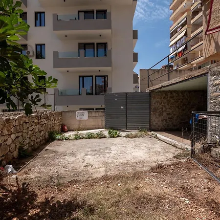 Apartment Thimios 2 *