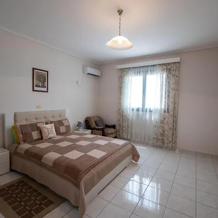 Apartment Thimios 2